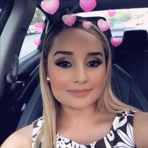 Meet your Posher, Maria